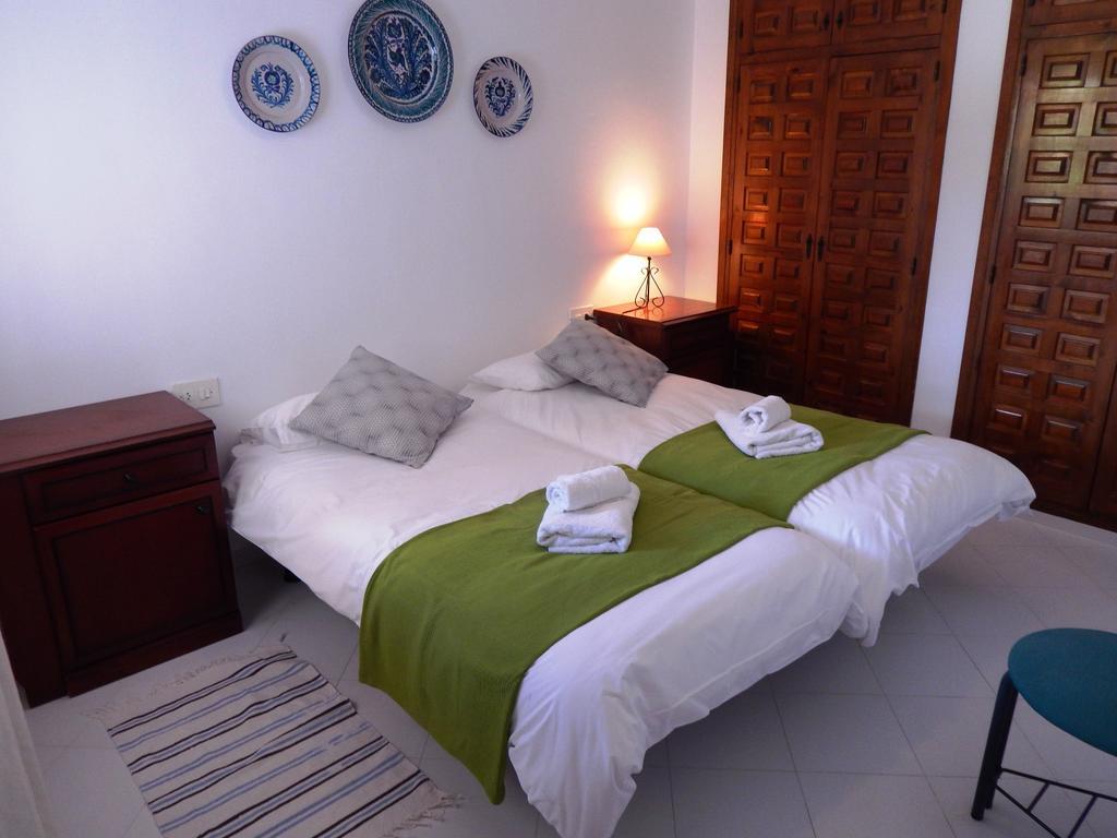 Villa Carfax Orba Экстерьер фото